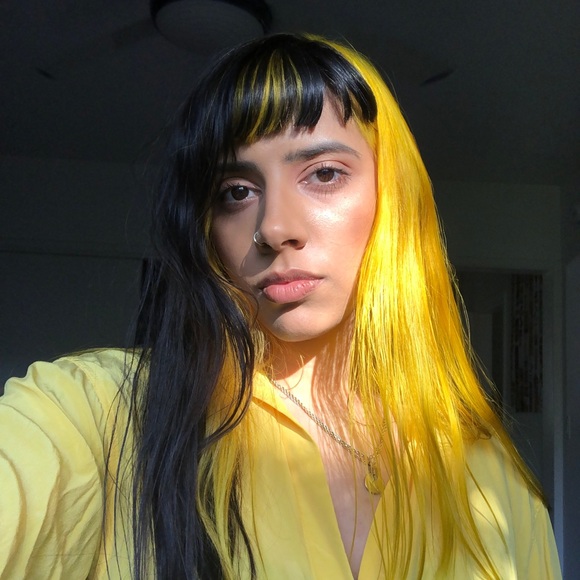 Meet your Posher, Hallee - Picture 1 of 2